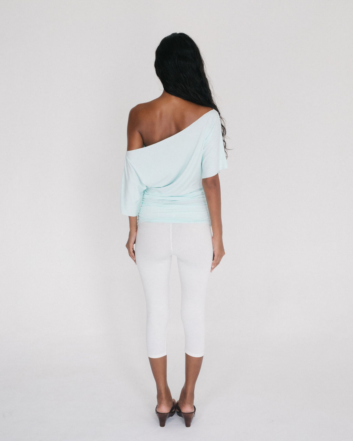 Loren Capri fold
