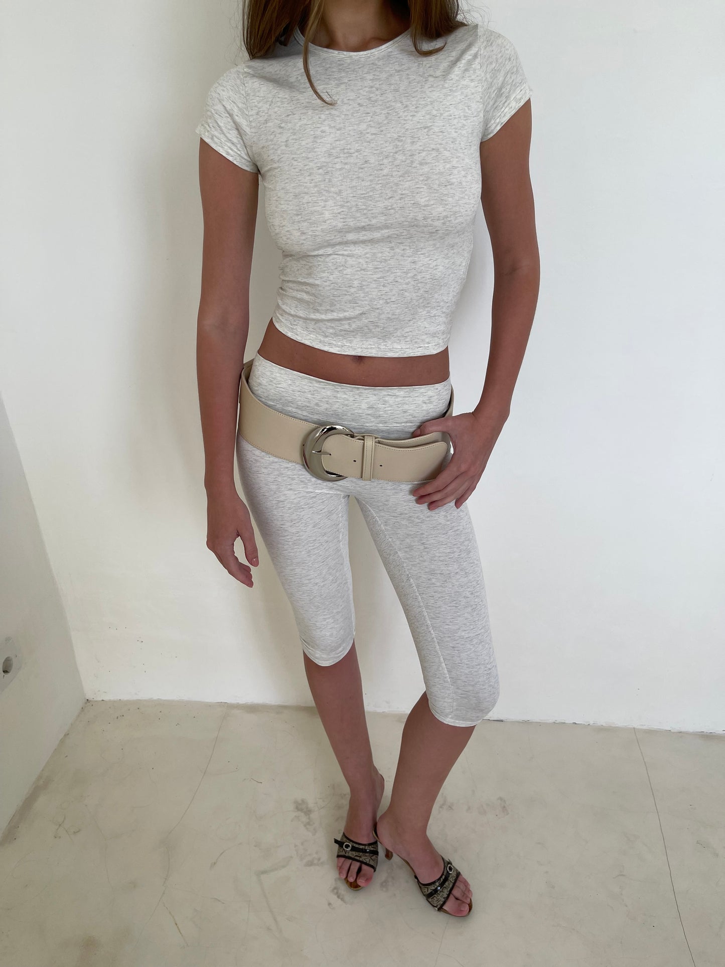 Lalola Capri Pants - Light Grey